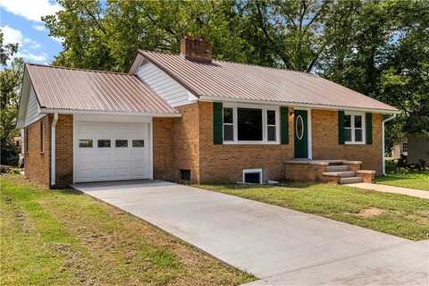 115 W Walnut Street, Rich Hill, MO 64779