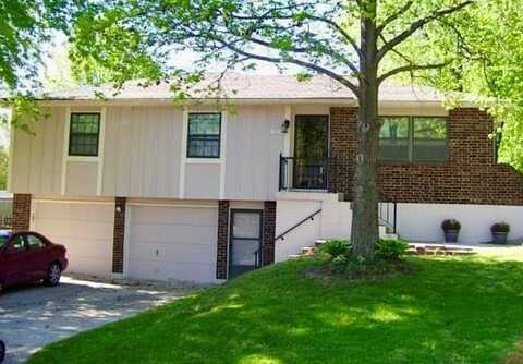 17815 Greentree Avenue, Independence, MO 64057