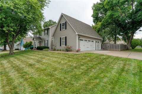813 NW High Point Drive, Lees Summit, MO 64081