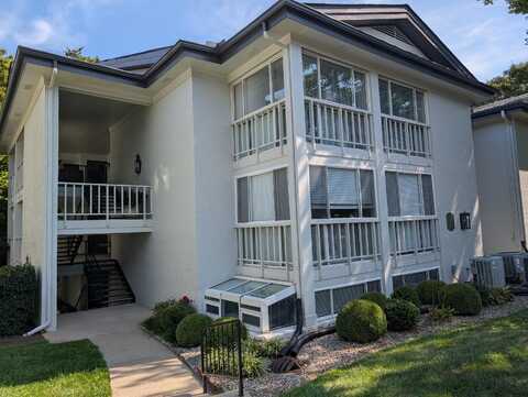 395 Redding Road, Lexington, KY 40517