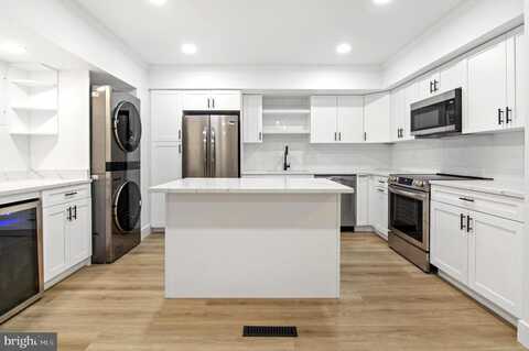 25 STONEHENGE CIR #25-4, BALTIMORE, MD 21208