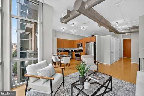 811 4TH ST NW #807, WASHINGTON, DC 20001
