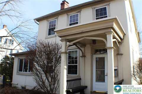135 S Main Street, Coopersburg Boro, PA 18036