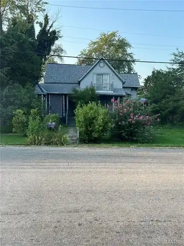 407 W Warren Street, Bunker Hill, IL 62014