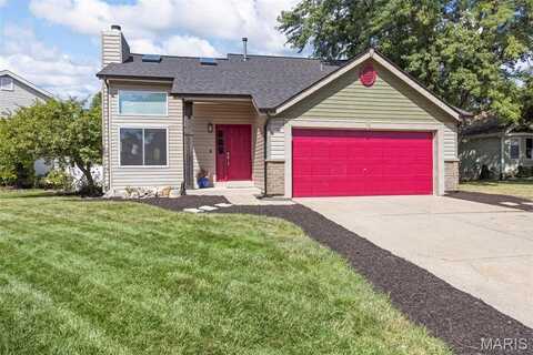 28 Kingspointe Drive, Saint Peters, MO 63376