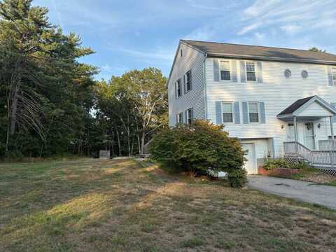 4 Josephine Drive, Londonderry, NH 03053