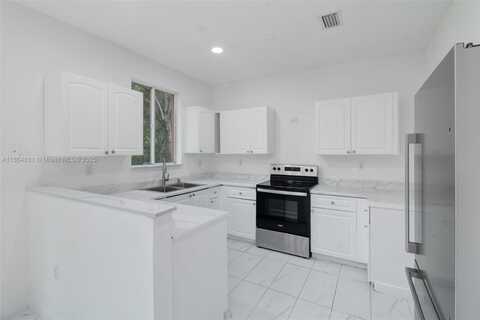 1543 SE 24th Ct, Homestead, FL 33035