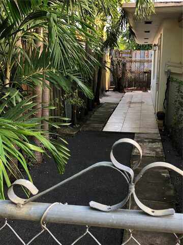 5xx E 50th St, Hialeah, FL 33013