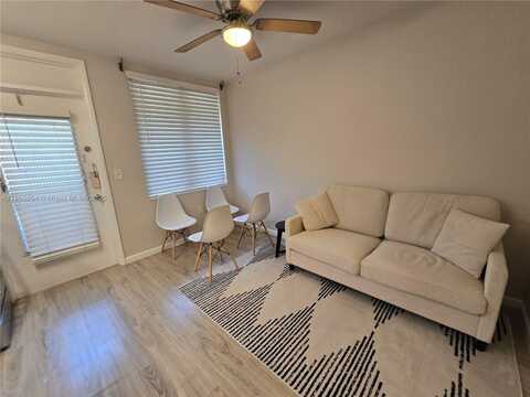 441 Collins Ave, Miami Beach, FL 33139