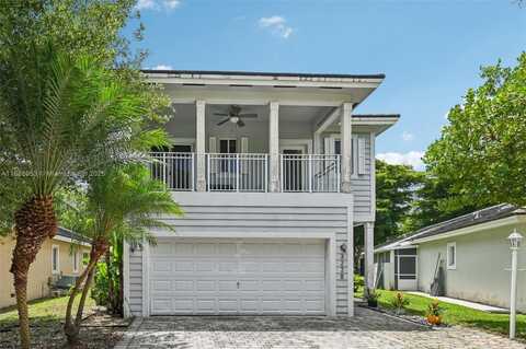 3228 SE 3rd Dr, Homestead, FL 33033