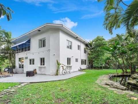 600 91st St, Surfside, FL 33154