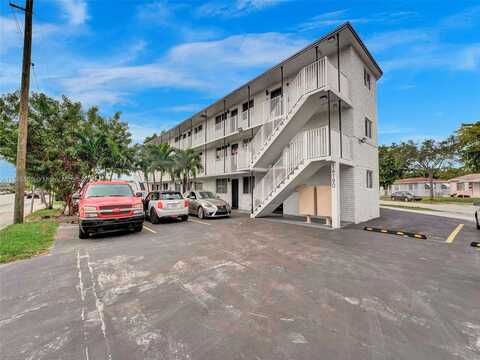 14190 W Dixie Hwy, North Miami, FL 33161