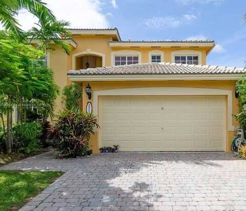 8902 SW 208th Ter, Cutler Bay, FL 33189