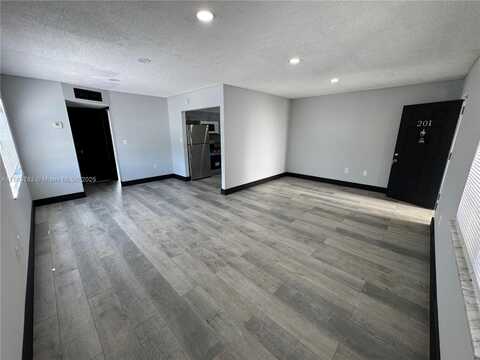 3300 S Dixie Hwy, Miami, FL 33133