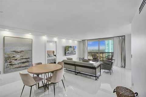 6039 Collins Ave, Miami Beach, FL 33140
