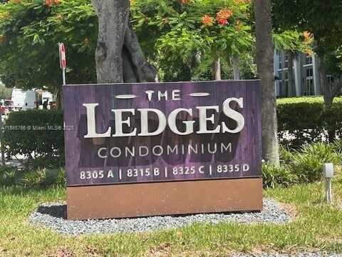 8325 SW 72nd Ave, Miami, FL 33143