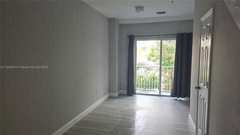 853 SW 2nd St, Miami, FL 33130