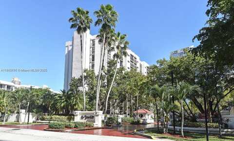 17021 N Bay Rd, Sunny Isles Beach, FL 33160