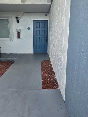 4555 NW 99th Ave, Doral, FL 33178