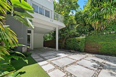 3129 Matilda St, Miami, FL 33133