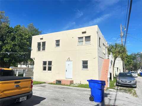 1944 Taylor St, Hollywood, FL 33020