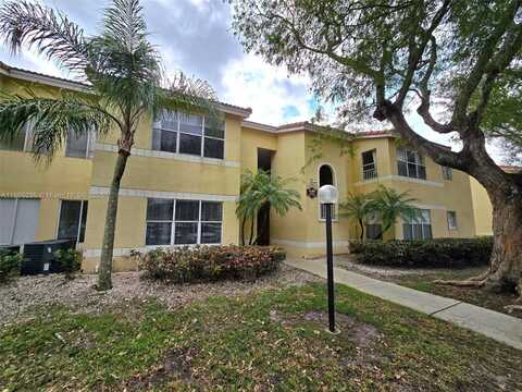 13060 Vista Isles Dr, Sunrise, FL 33325