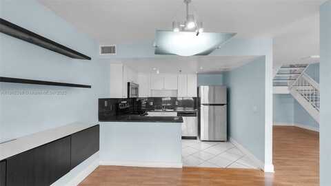 10661 SW 108th Ave, Miami, FL 33176