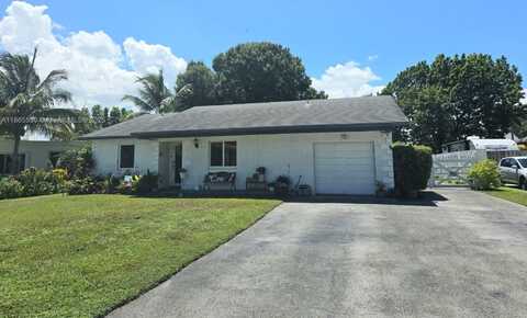 6120 Edwards Rd, Margate, FL 33063