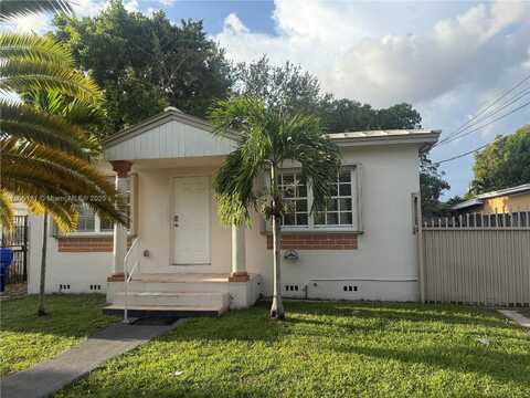 6761 SW 2nd St, Miami, FL 33144