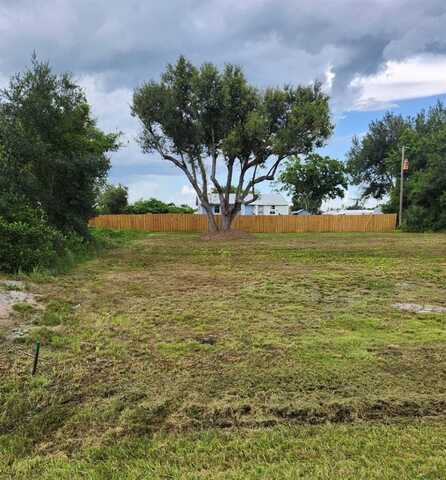 47 VINE CIRCLE, PUNTA GORDA, FL 33982
