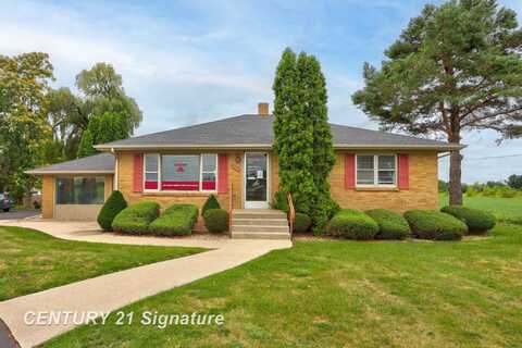 3741 Tittabawassee, Saginaw, MI 48604