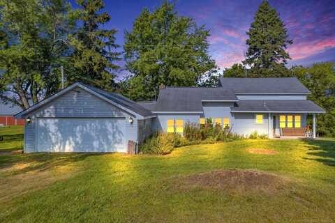 1504 S State, Applegate, MI 48401