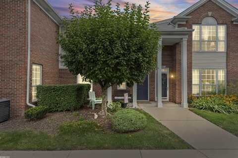 45691 Heather Ridge, Macomb, MI 48044