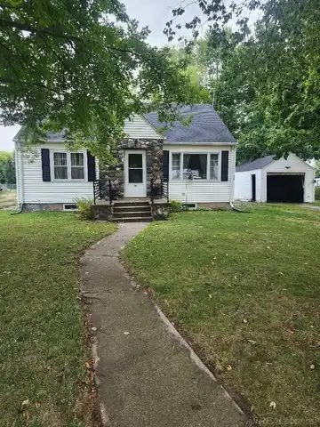 50 Taylor, Port Huron, MI 48060
