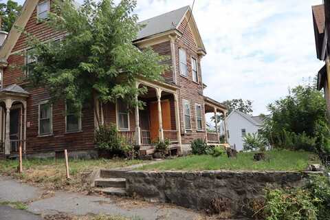 45 Dunfey St, Lowell, MA 01854