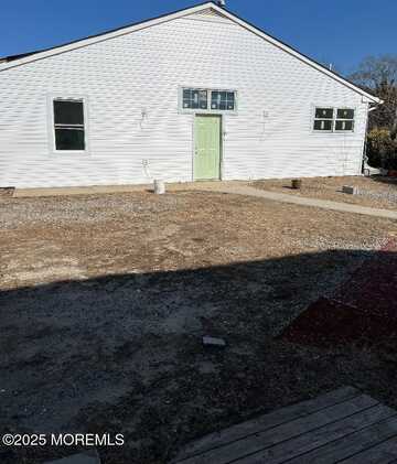 213 E Main Street, Tuckerton, NJ 08087