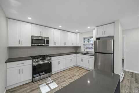 55 School Road, Monroe, NY 10950