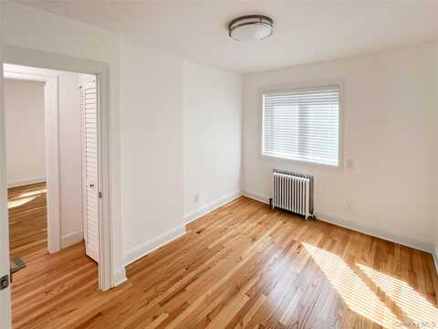 246-17 Unit#a Union Turnpike, Bellerose, Bellerose, NY 11426