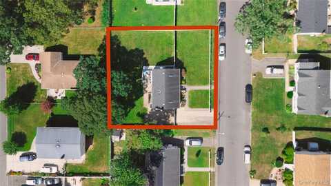 430 42nd Street, Copiague, NY 11726
