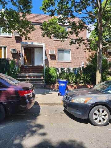 144-41 76 Avenue, Kew Gardens, NY 11367