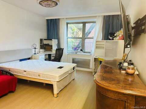 64-74 Saunders Street, Rego Park, NY 11374
