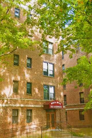 4233 Kissena Boulevard, Flushing, NY 11355