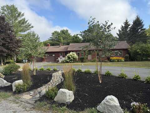 1 Angie's Drive, Waterville, ME 04901