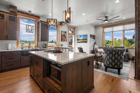 124 O'Brien Avenue unit: 202, Whitefish, MT 59937