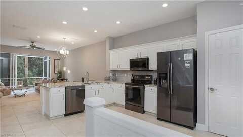 15587 Marcello, NAPLES, FL 34110