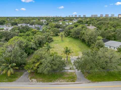 172 HICKORY, NAPLES, FL 34108