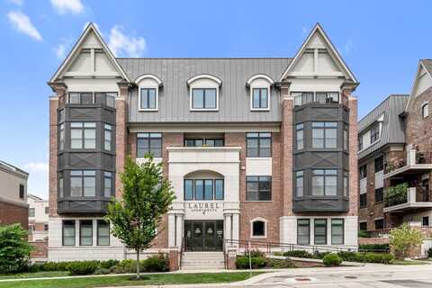 833 Laurel Avenue, Highland Park, IL 60035