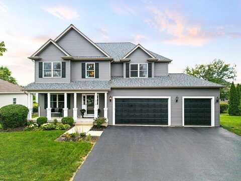 318 Davis Drive, Sycamore, IL 60178