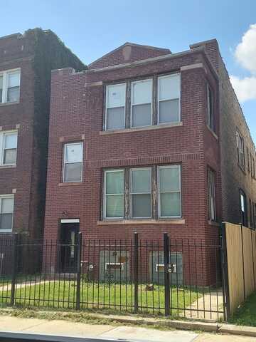 7650 S May Street, Chicago, IL 60620
