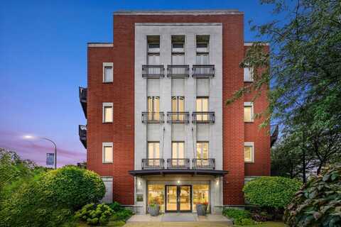 1075 W Roosevelt Road, Chicago, IL 60608